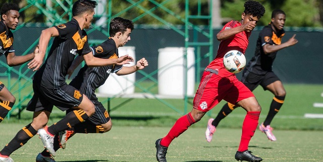 Voetballen en high school in Canada