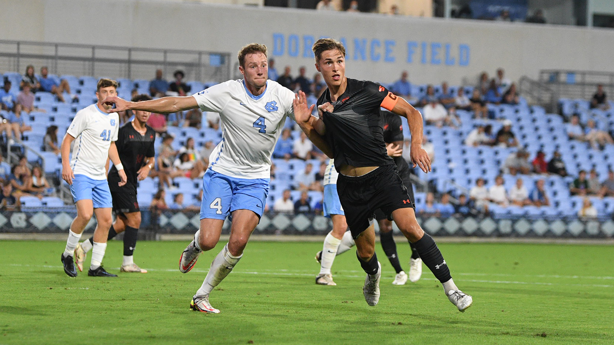 Voetballen en studeren in het buitenland 7