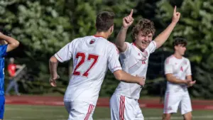 Voetballn en high school in Canada 6