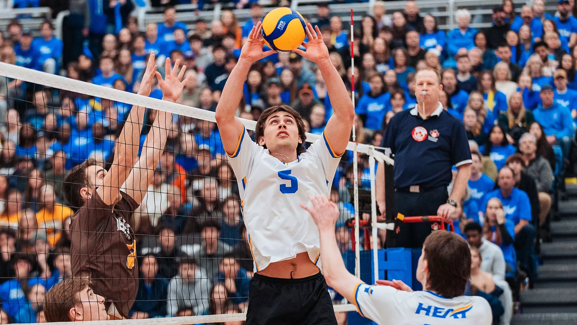 Volleybal en high school in Canada 4